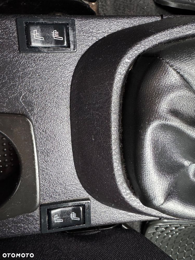 Mitsubishi Carisma 1800 GDI LS - 15