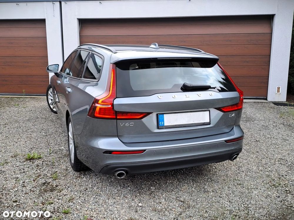Volvo V60 D4 Geartronic Momentum - 6