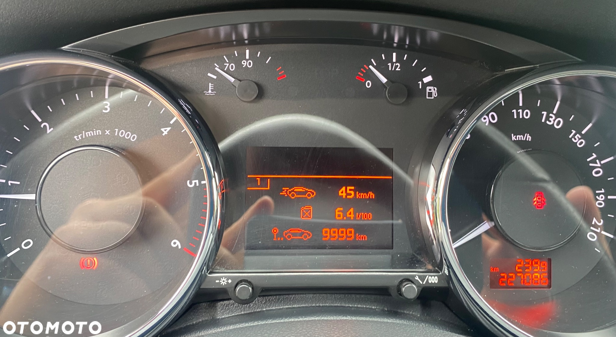 Peugeot 3008 2.0 BlueHDi Allure - 25