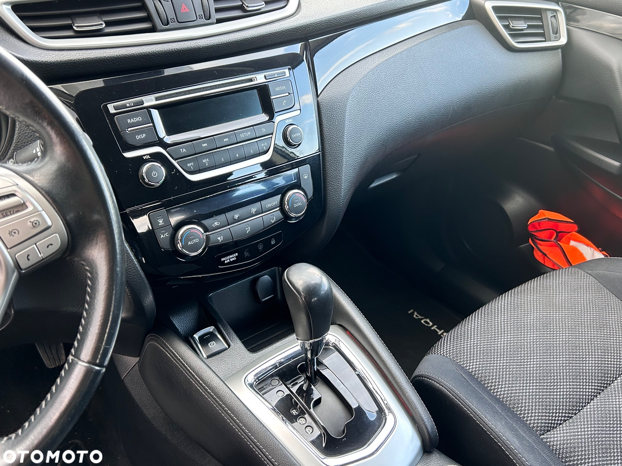 Nissan Qashqai - 16