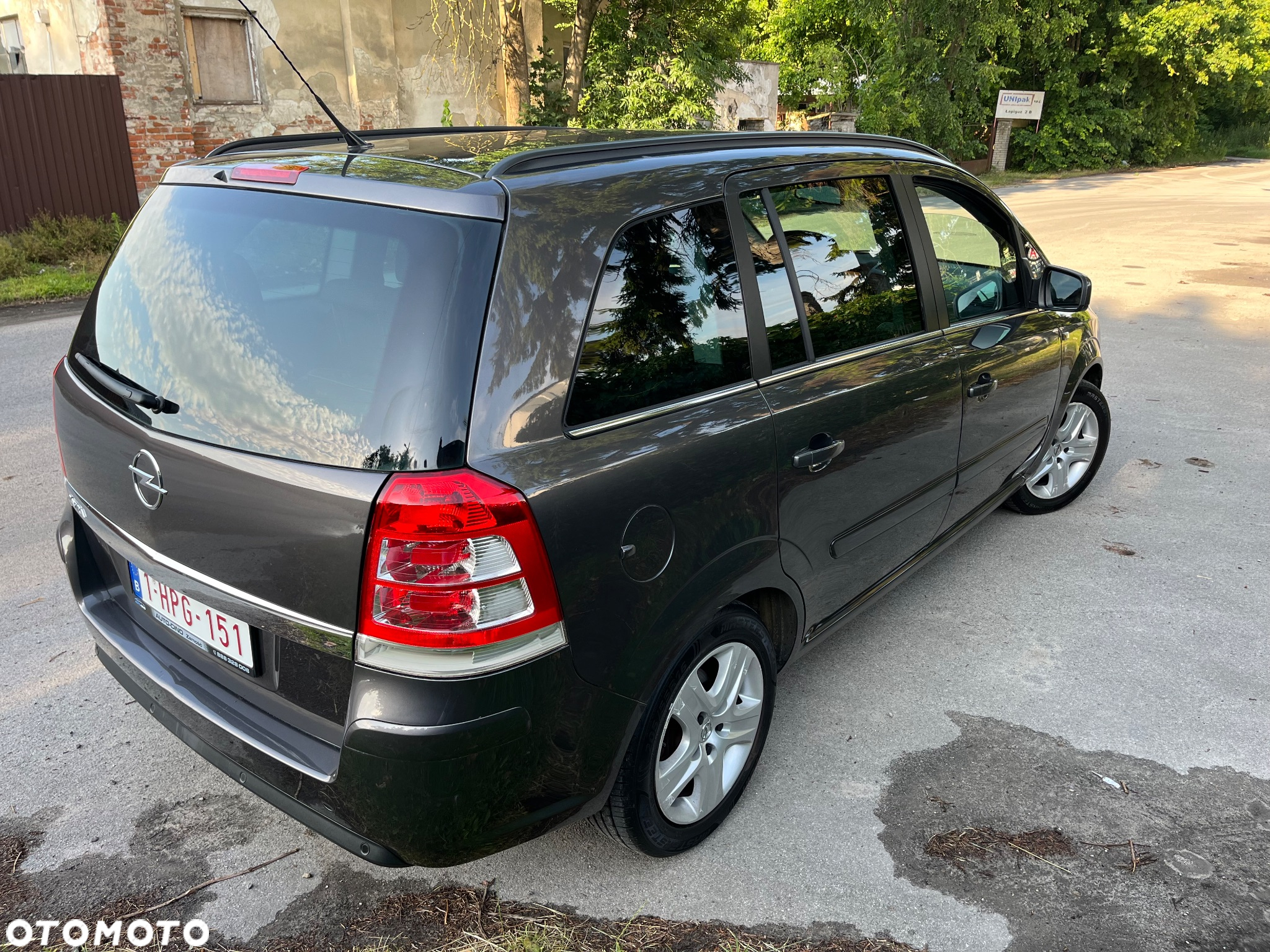Opel Zafira 1.6 Cosmo - 8