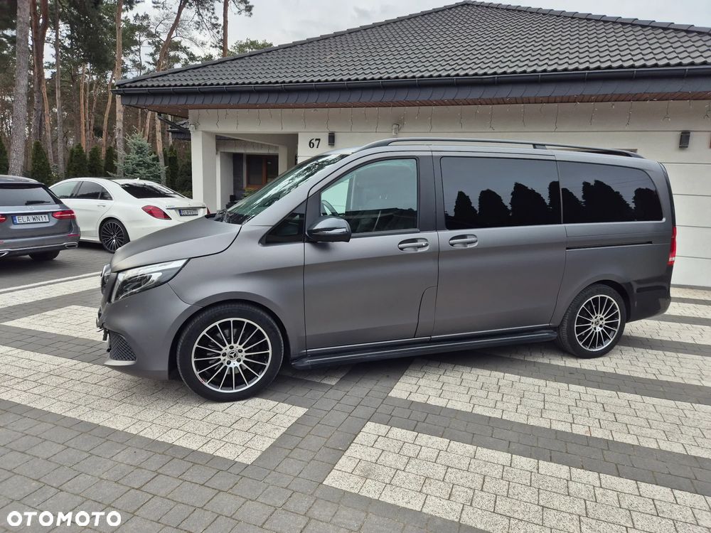 Mercedes-Benz Klasa V - 9