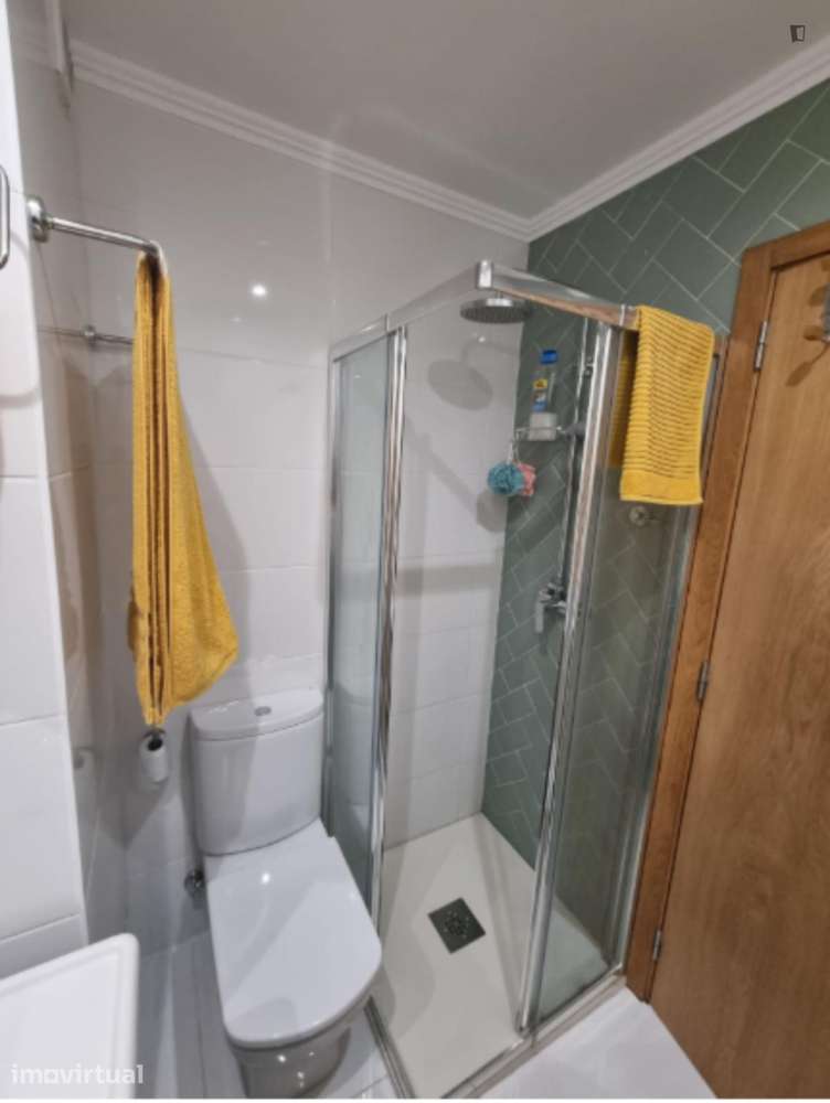 Quarto - localizado em Estoril Lisbon - Grande imagem: 5/5