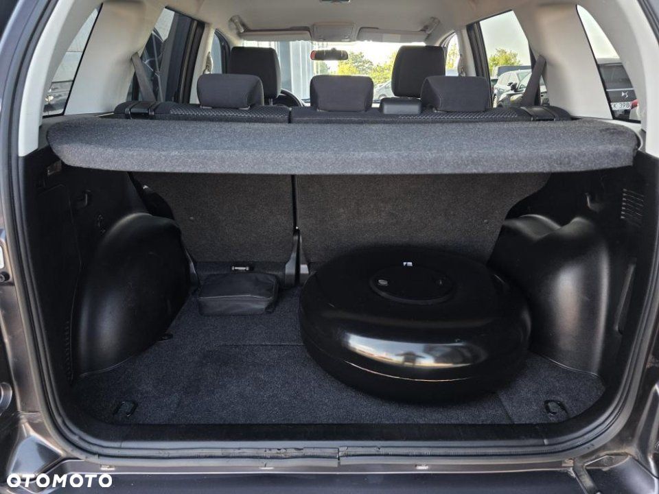 Suzuki Grand Vitara - 12