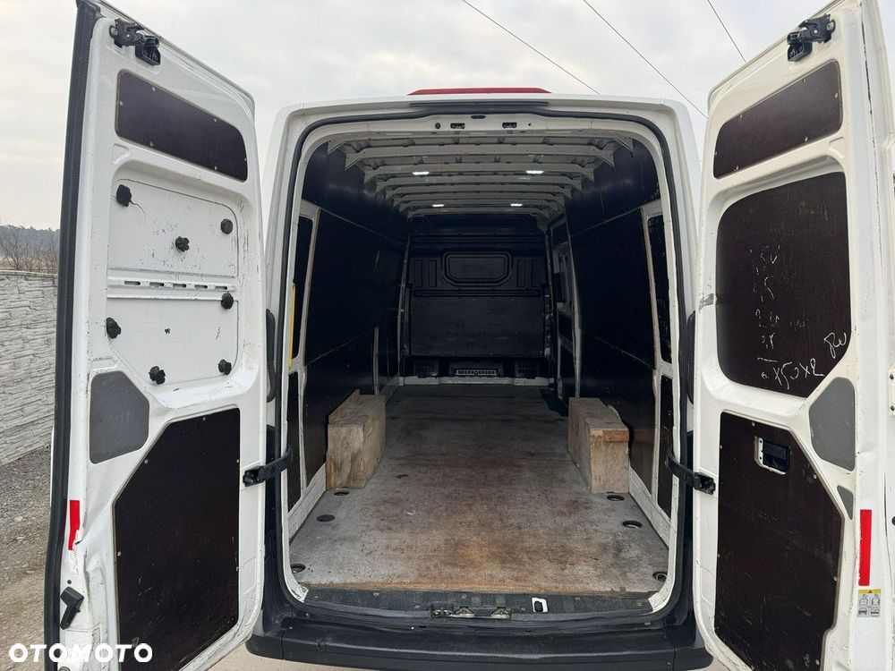 Volkswagen Crafter - 18