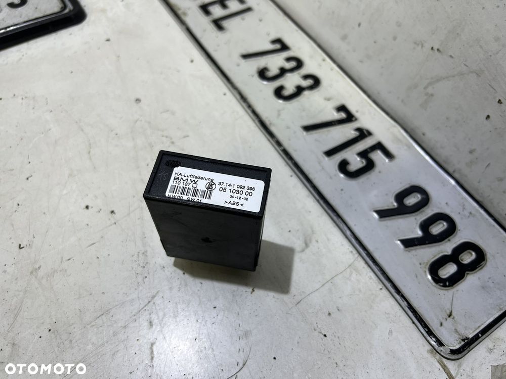 Sterownik moduł kompresora Nivo Bmw e39 e53 - 1