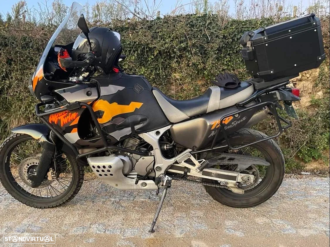 Honda Africa Twin - 5