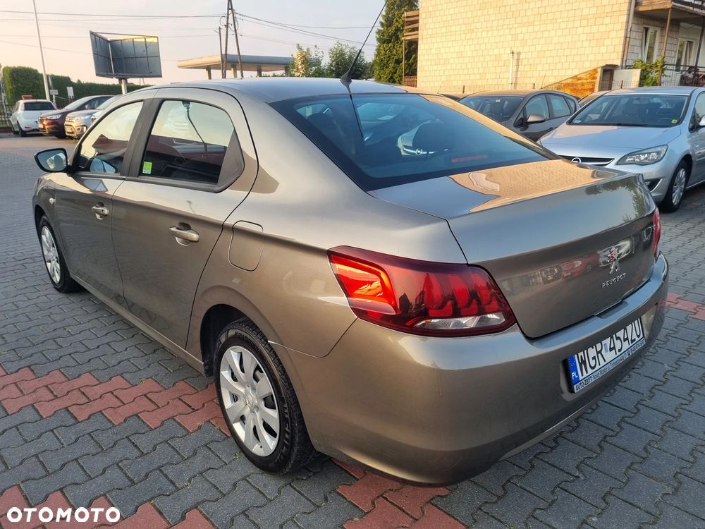 Peugeot 301 - 7