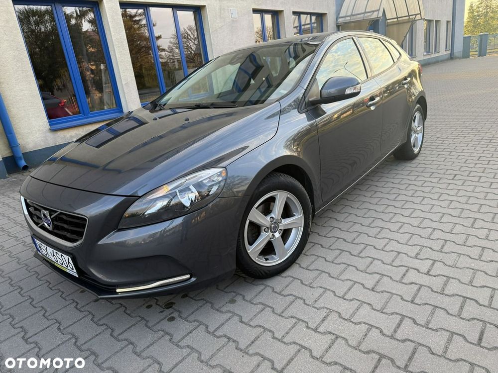 Volvo V40 - 9