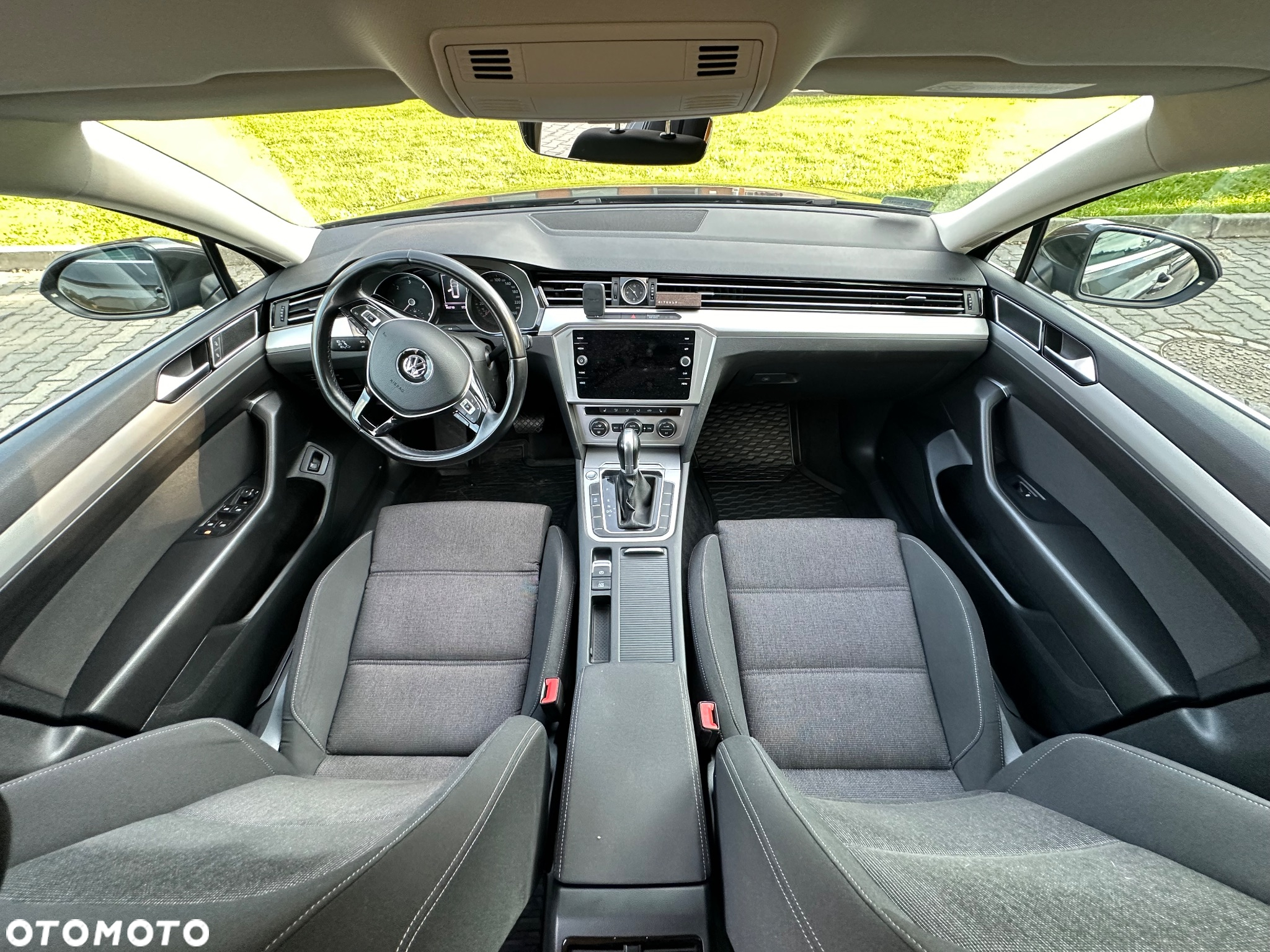 Volkswagen Passat Variant 2.0 TDI SCR DSG Comfortline - 16