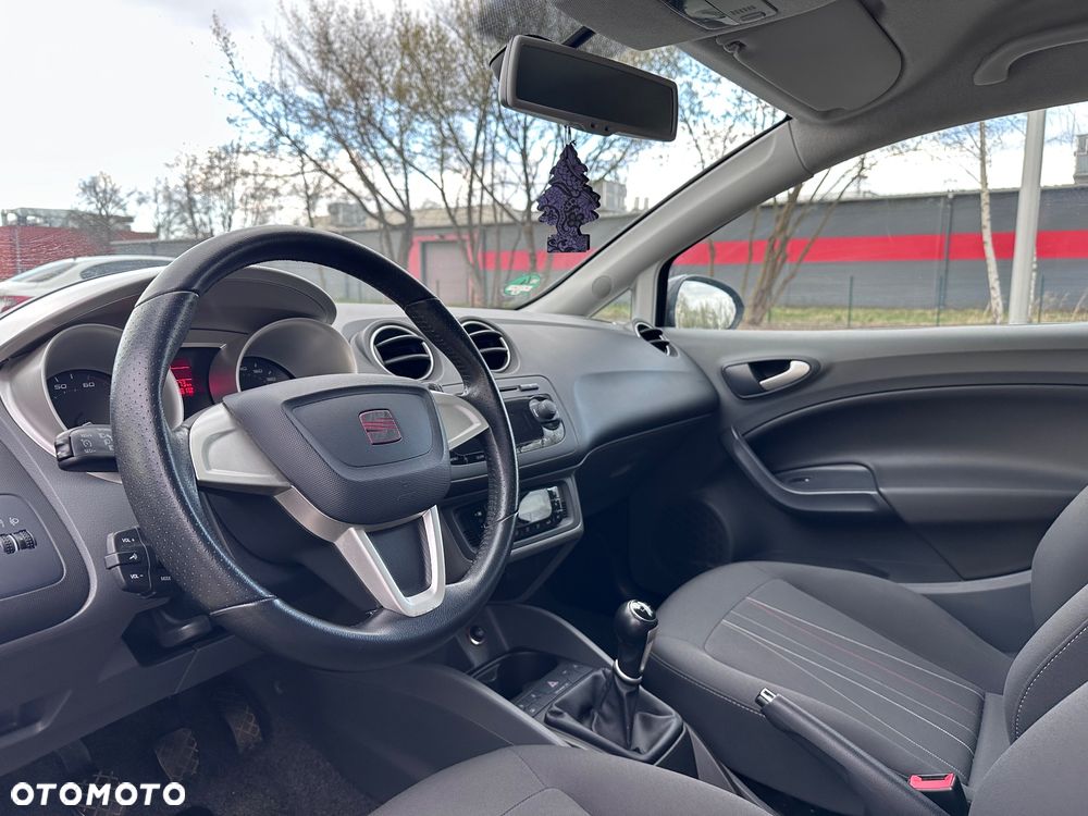 Seat Ibiza SC 1.4 16V Style - 6