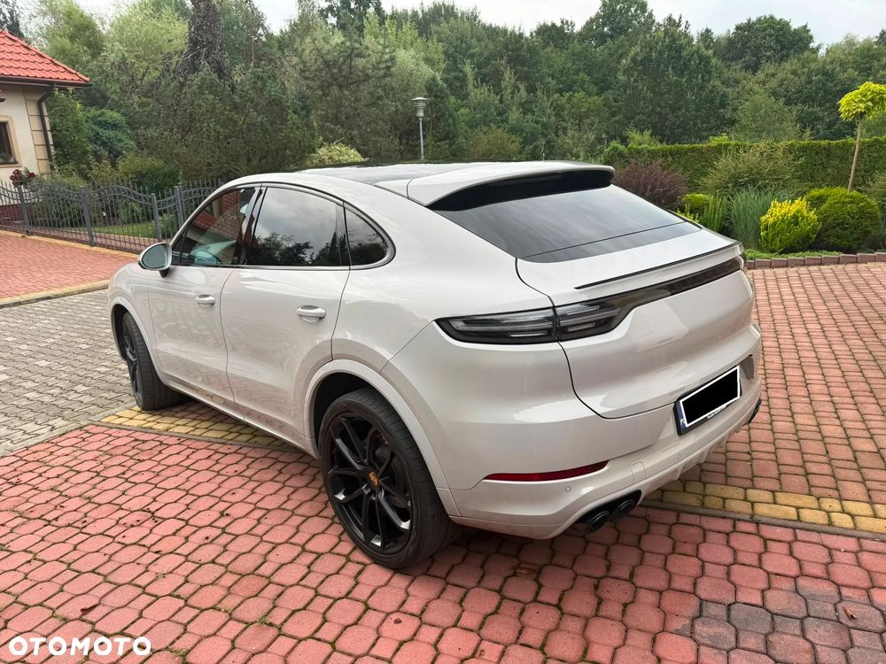 Porsche Cayenne - 22