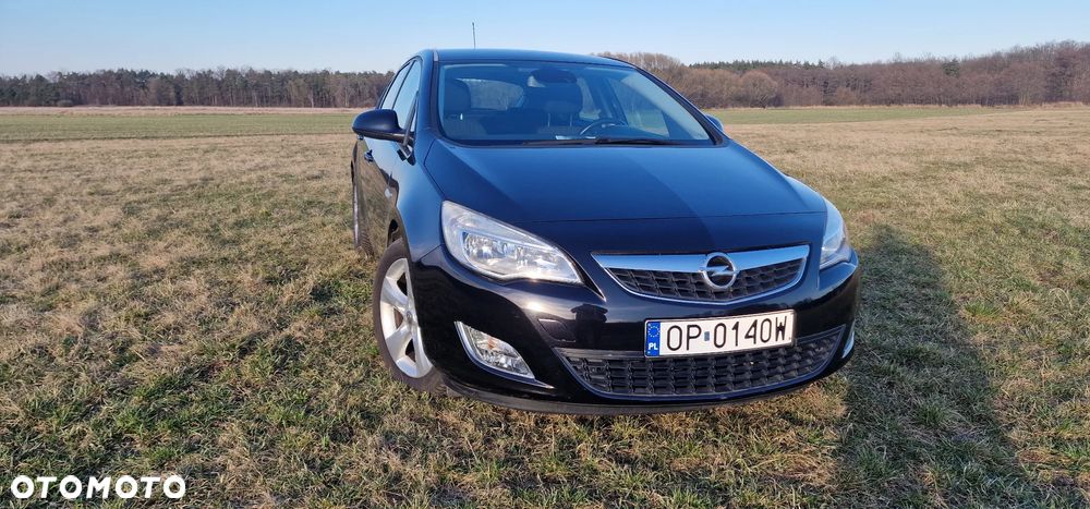 Opel Astra 1.3 CDTI DPF EcoFLEX Start/Stop Selection - 2