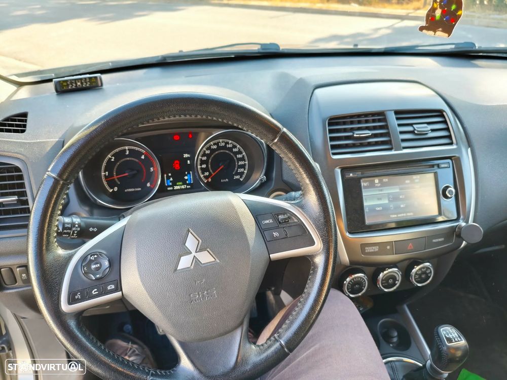 Mitsubishi ASX 1.8 DI-D Instyle - 3