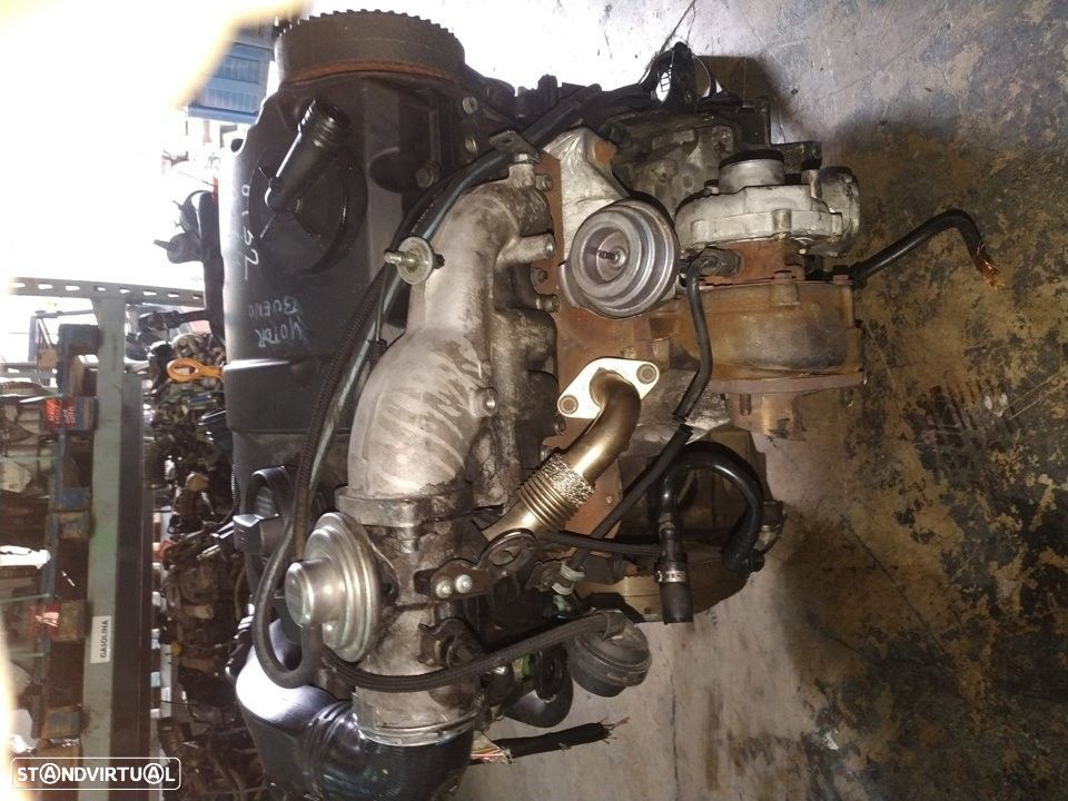 MOTOR COMPLETO AUDI A4 2001 -AWX - 4