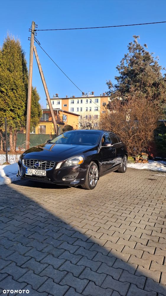 Volvo S60 T6 AWD Momentum - 2