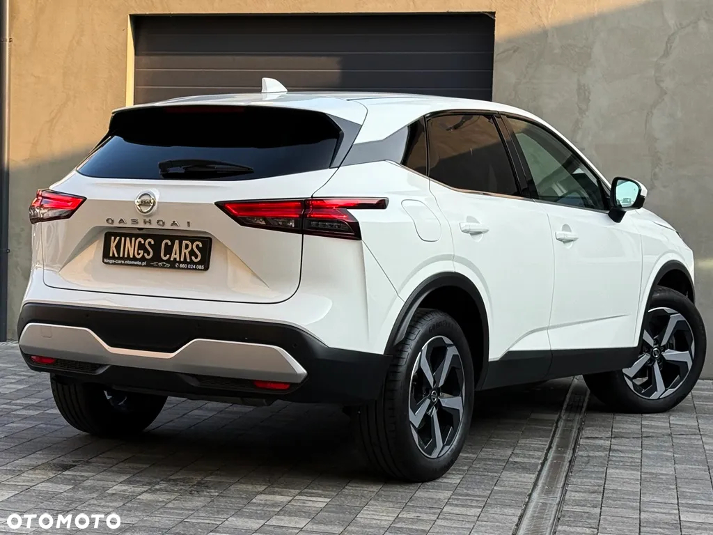 Nissan Qashqai 1.3 DIG-T MHEV Xtronic Tekna+ - 4