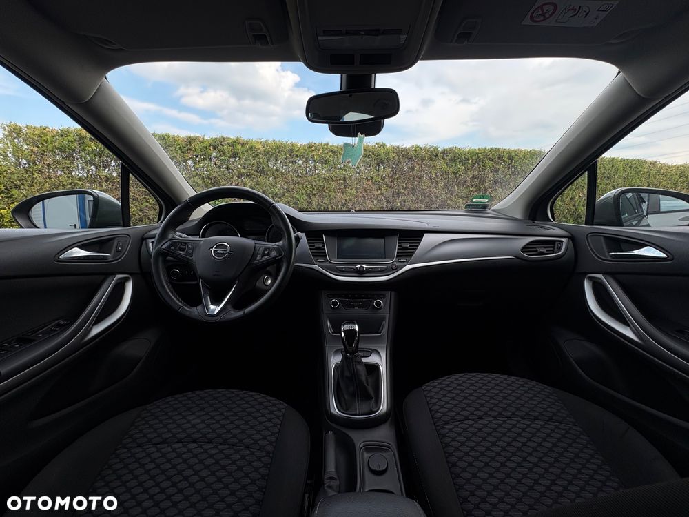 Opel Astra 1.4 T Enjoy - 12