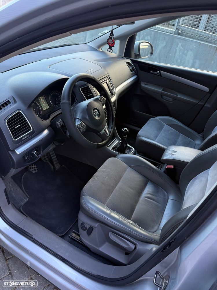 VW Sharan 2.0 TDI Highline - 11