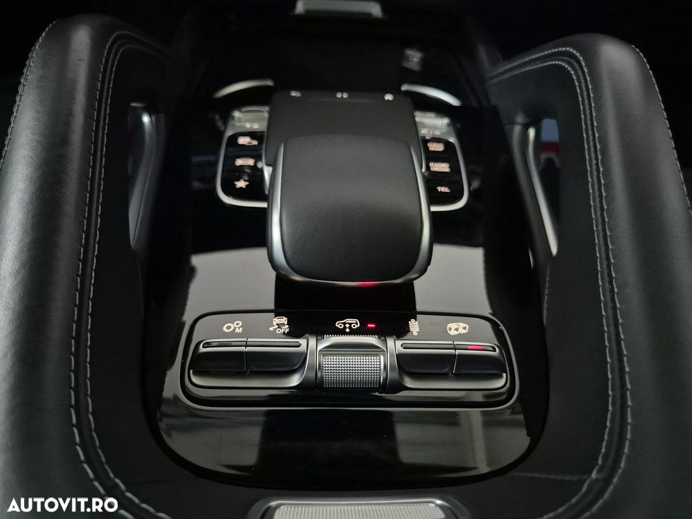 Mercedes-Benz GLE Coupe AMG 53 4Matic AMG Speedshift TCT 9G - 32