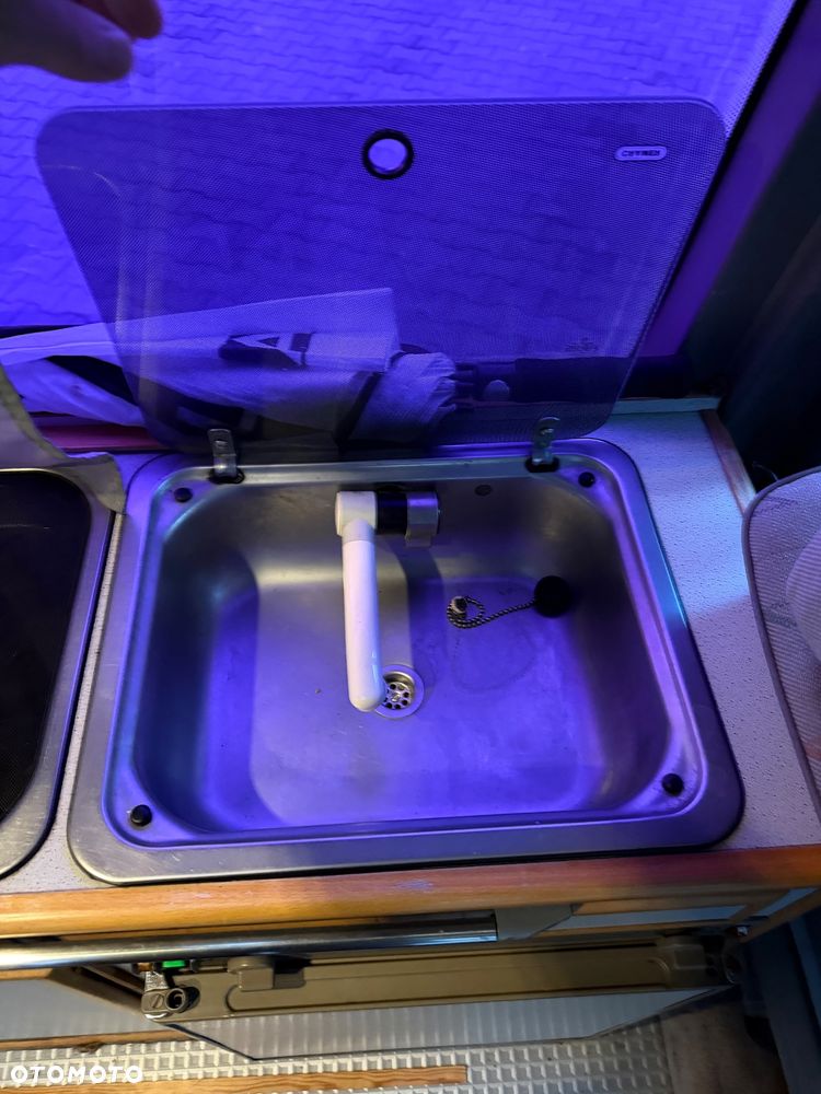 Volkswagen California - 14