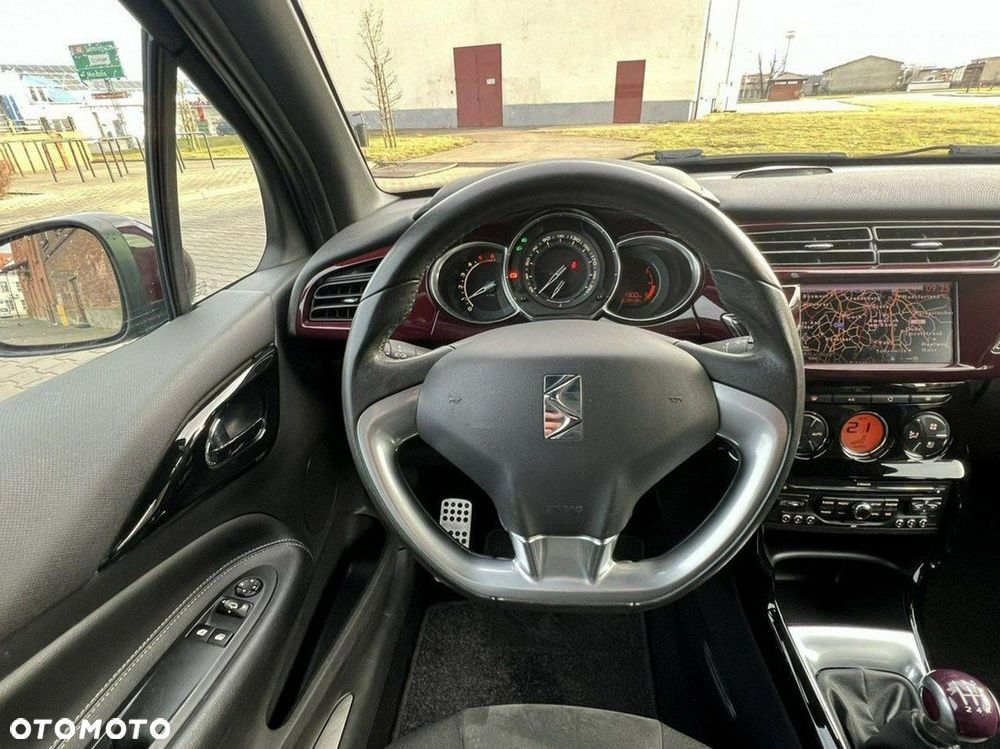 Citroën DS3 1.6 e-HDi SoChic - 14