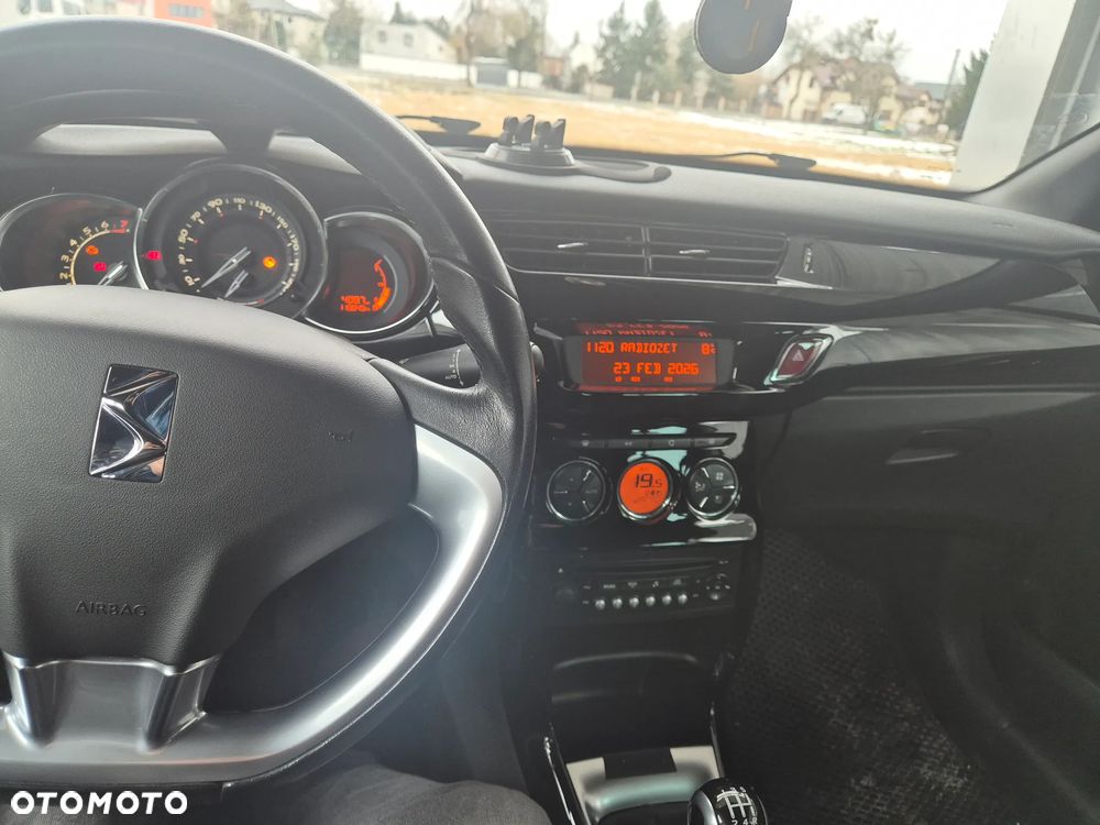 Citroën DS3 VTi 120 SoChic - 7