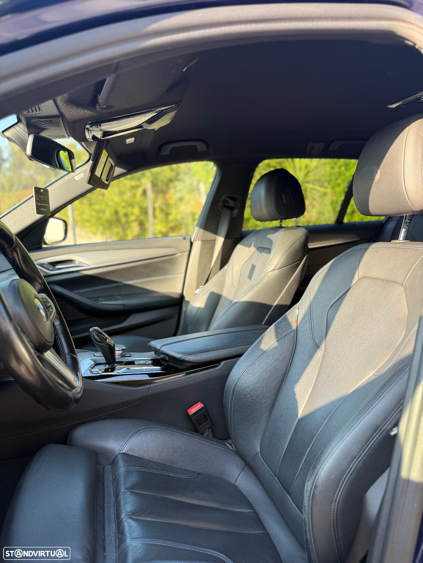 BMW 520 d Pack M - 14