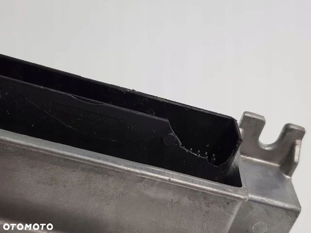 WZMACNIACZ BANG OLUFSEN 4N0035223B AUDI A6 A7 - 6