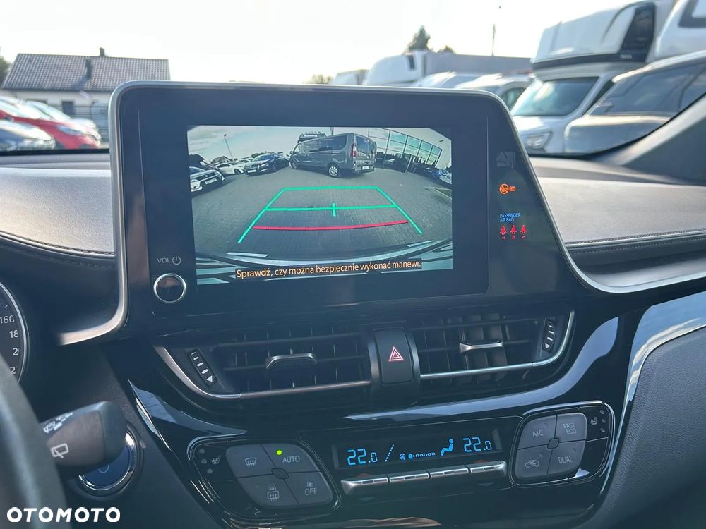 Toyota C-HR 2.0 Hybrid Executive - 16