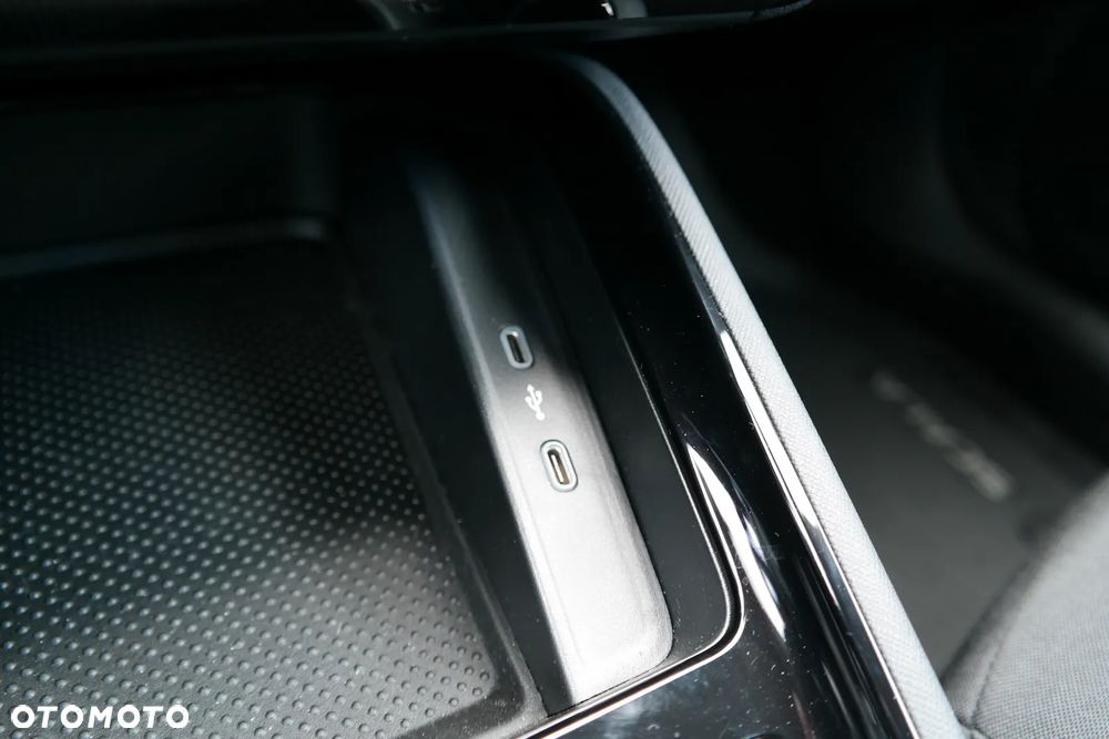 Skoda Scala 1.0 TSI Selection DSG - 33