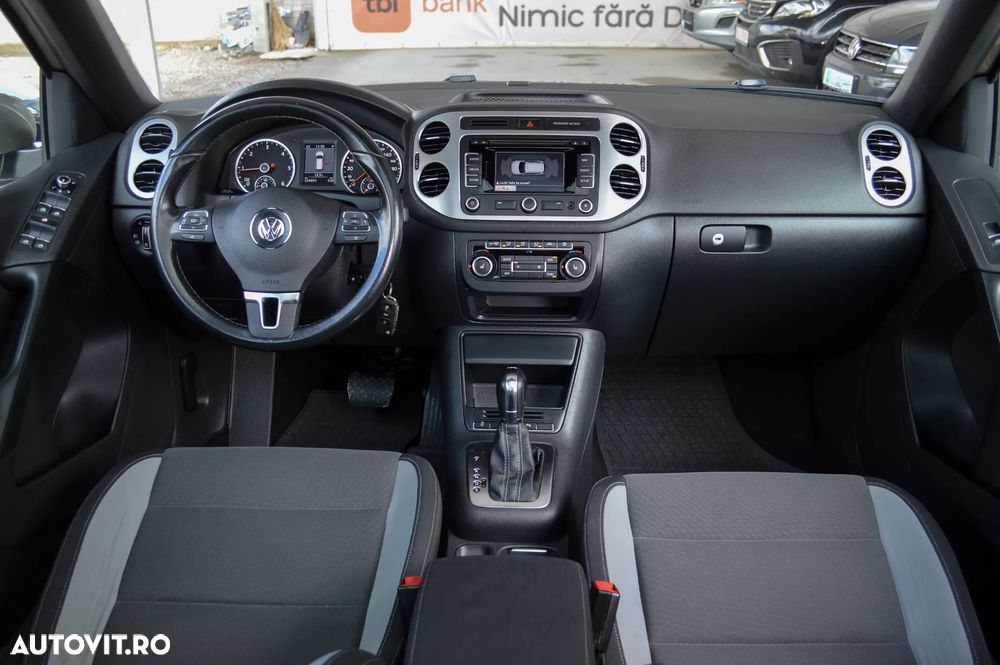 Volkswagen Tiguan 2.0 TDI 4Motion DSG Sport & Style - 5