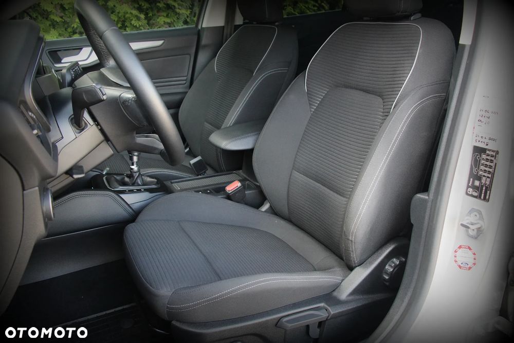 Ford Focus 1.5 EcoBlue Titanium - 13