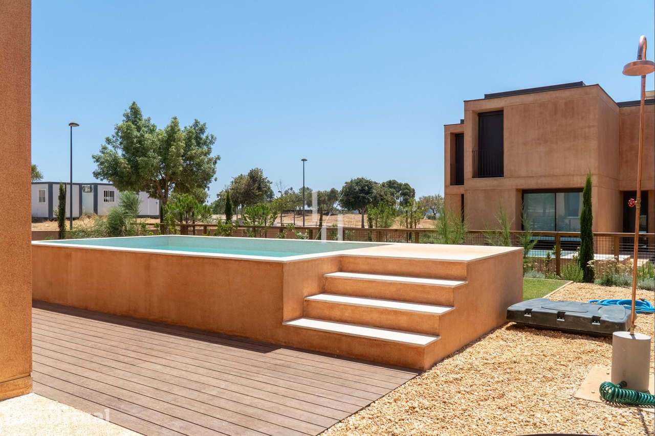 Moradia T3 para venda com piscina e jardim no Natura Village, Vilamour - Grande imagem: 3/25