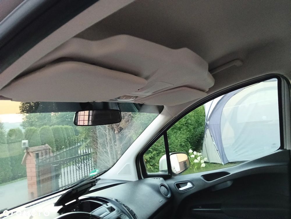 Ford Transit Courier Basis - 13