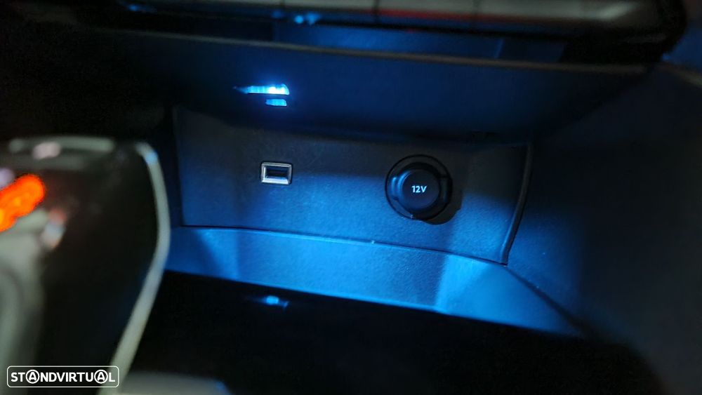 Peugeot 5008 1.5 BlueHDi Allure EAT8 - 53