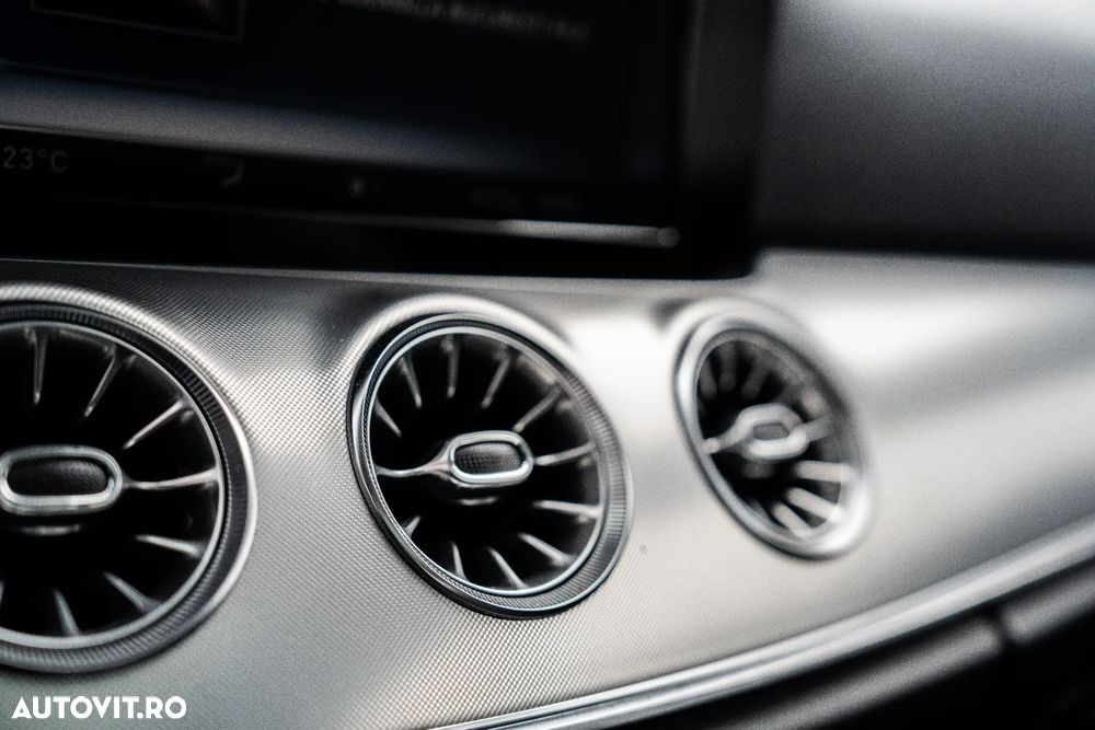 Mercedes-Benz E 220 d - 24