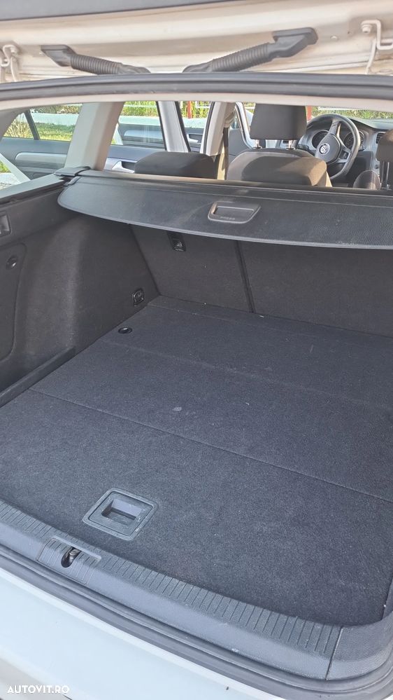 Volkswagen Golf 1.6 TDI BMT Comfortline - 6
