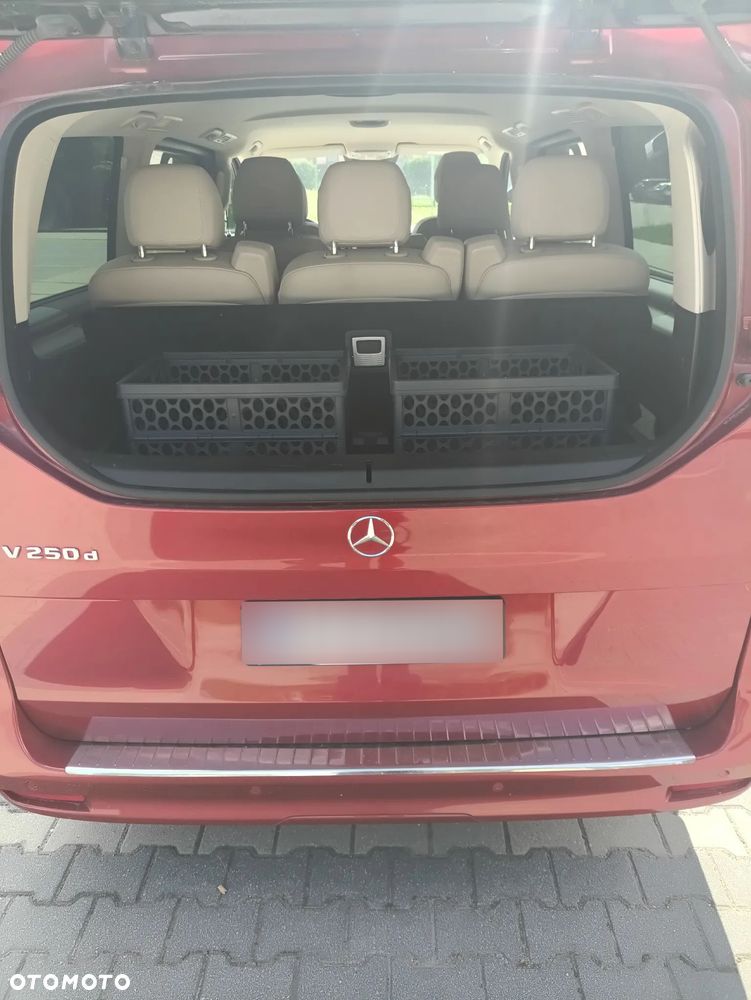 Mercedes-Benz Klasa V 250 d Avantgarde 9G-Tronic (d³ugi) - 8