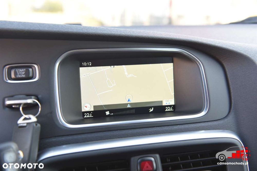 Volvo V40 - 22