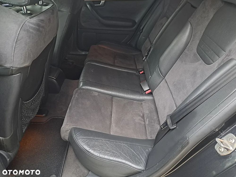 Audi S4 Limousine - 23