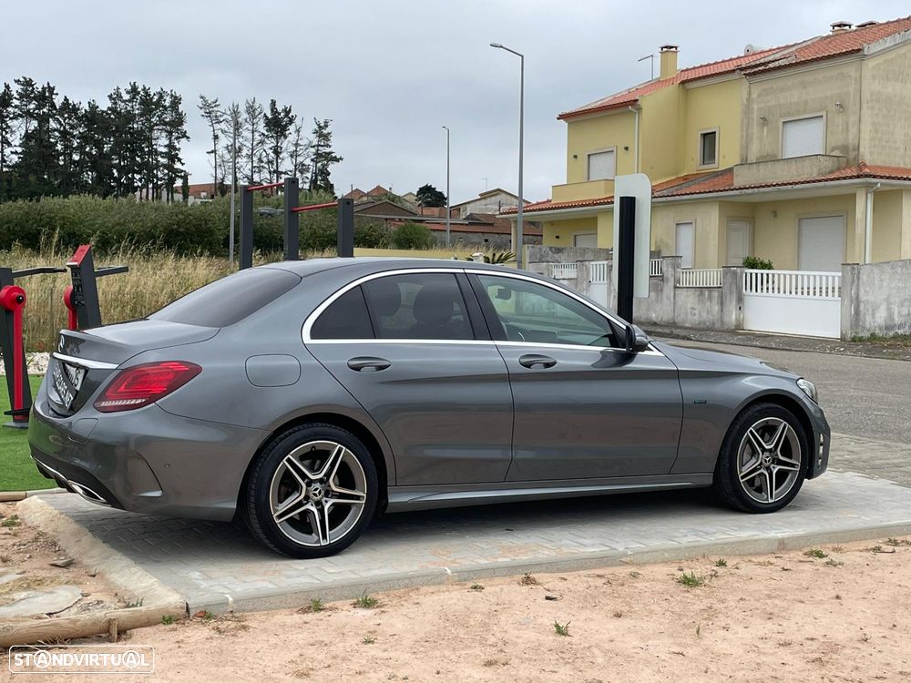 Mercedes-Benz C 300 e T 9G-TRONIC AMG Line - 26