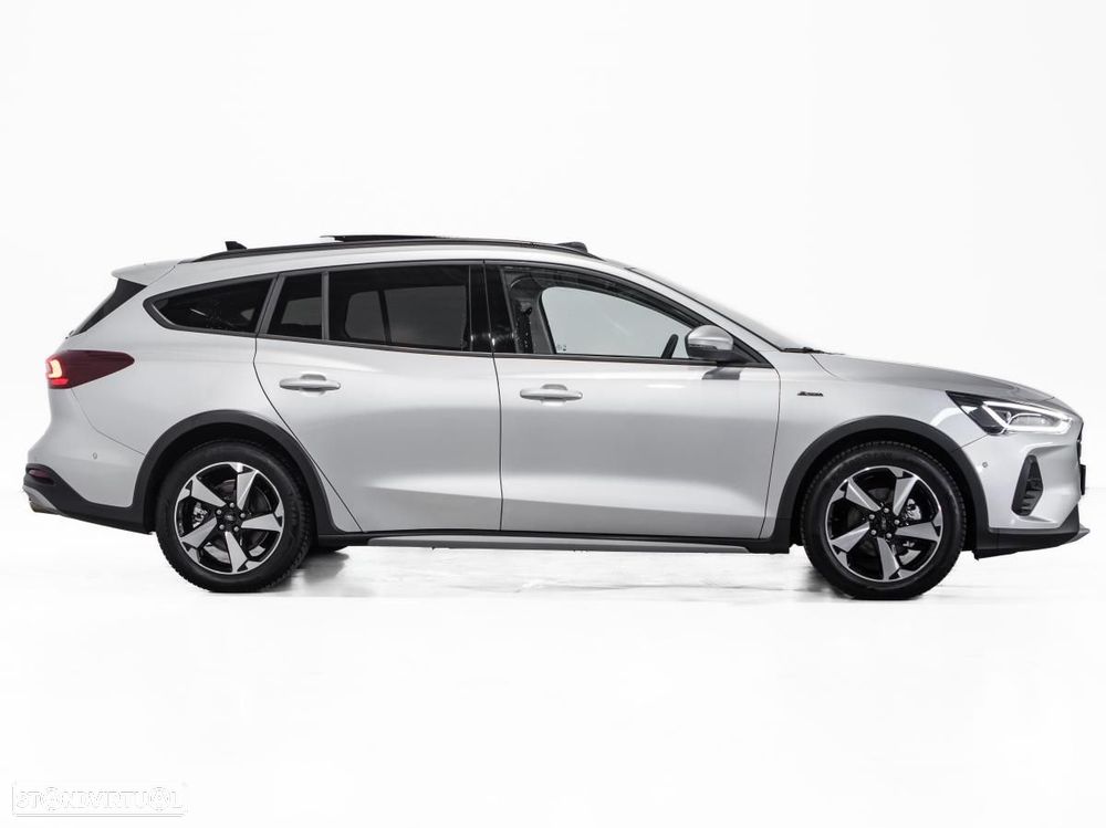 Ford Focus SW 1.0 EcoBoost MHEV Active X Aut. - 3