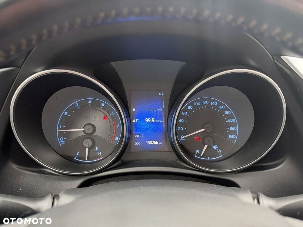 Toyota Auris 1.6 Premium Comfort - 20