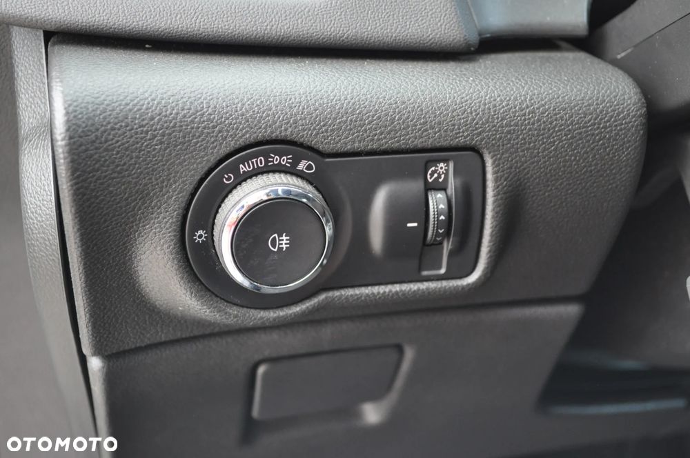 Opel Astra 1.4 Turbo Exklusiv - 25