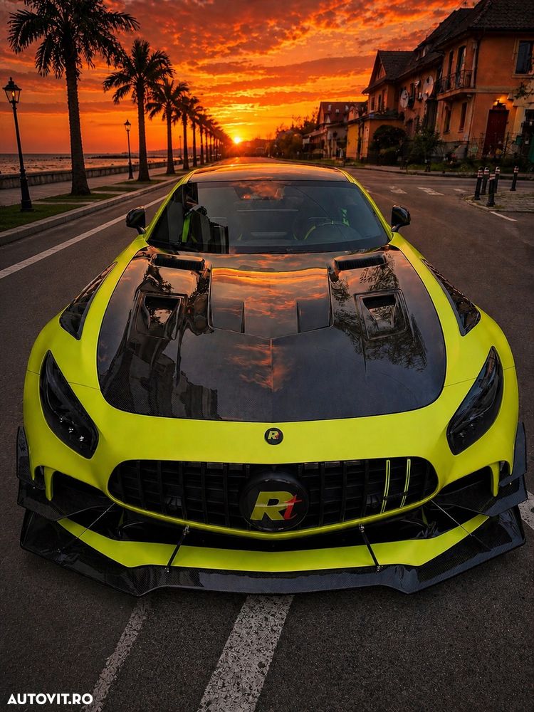 Mercedes-Benz AMG GT - 1