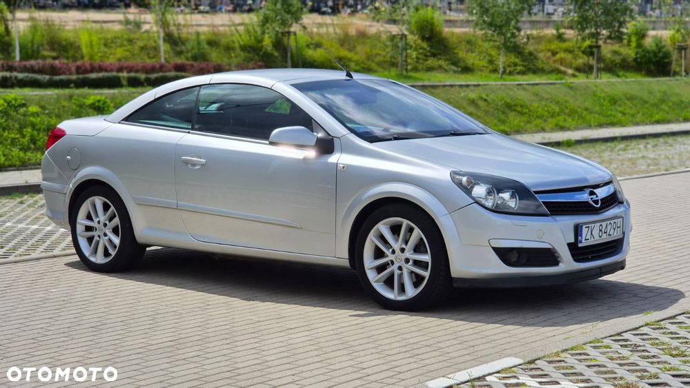 Opel Astra 1.9 CDTI Cosmo - 7