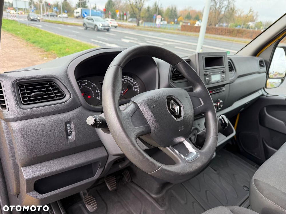 Renault Master - 13