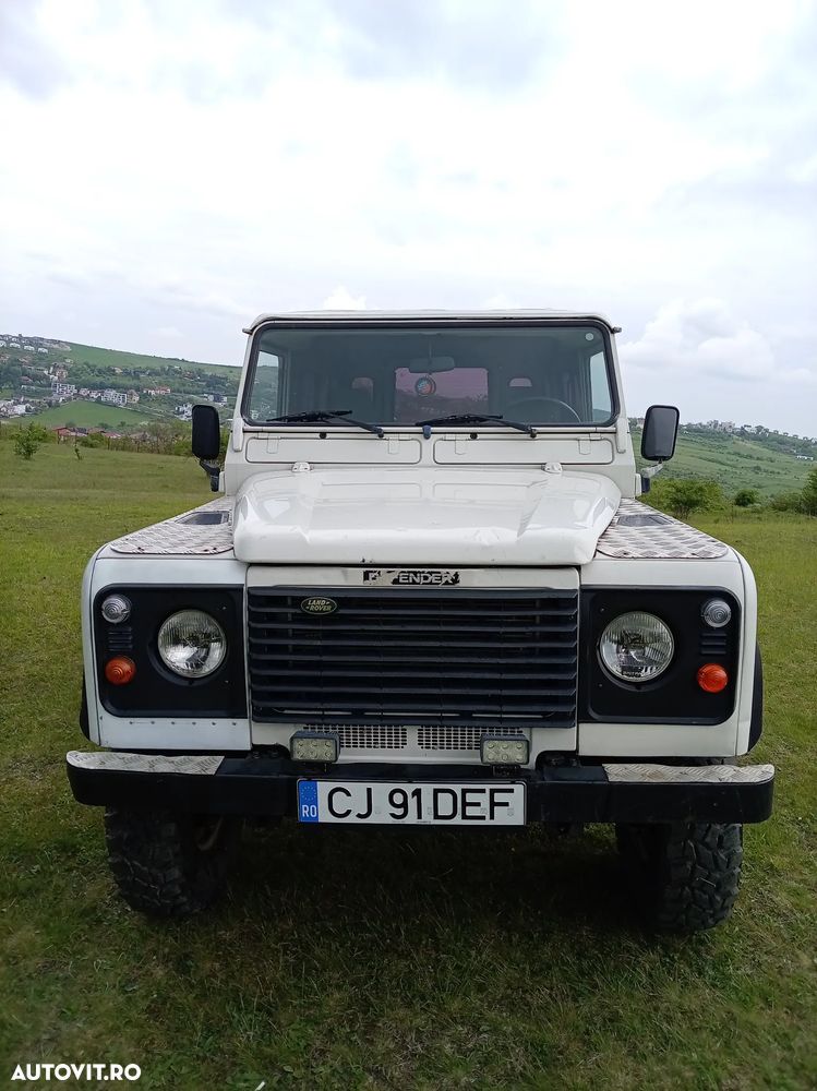 Land Rover Defender 110 County SW - 1