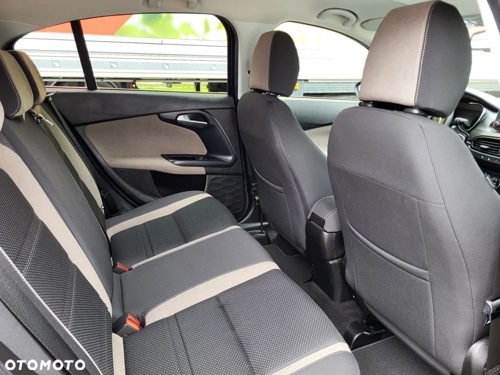 Fiat Tipo 1.4 T-Jet Lounge - 28
